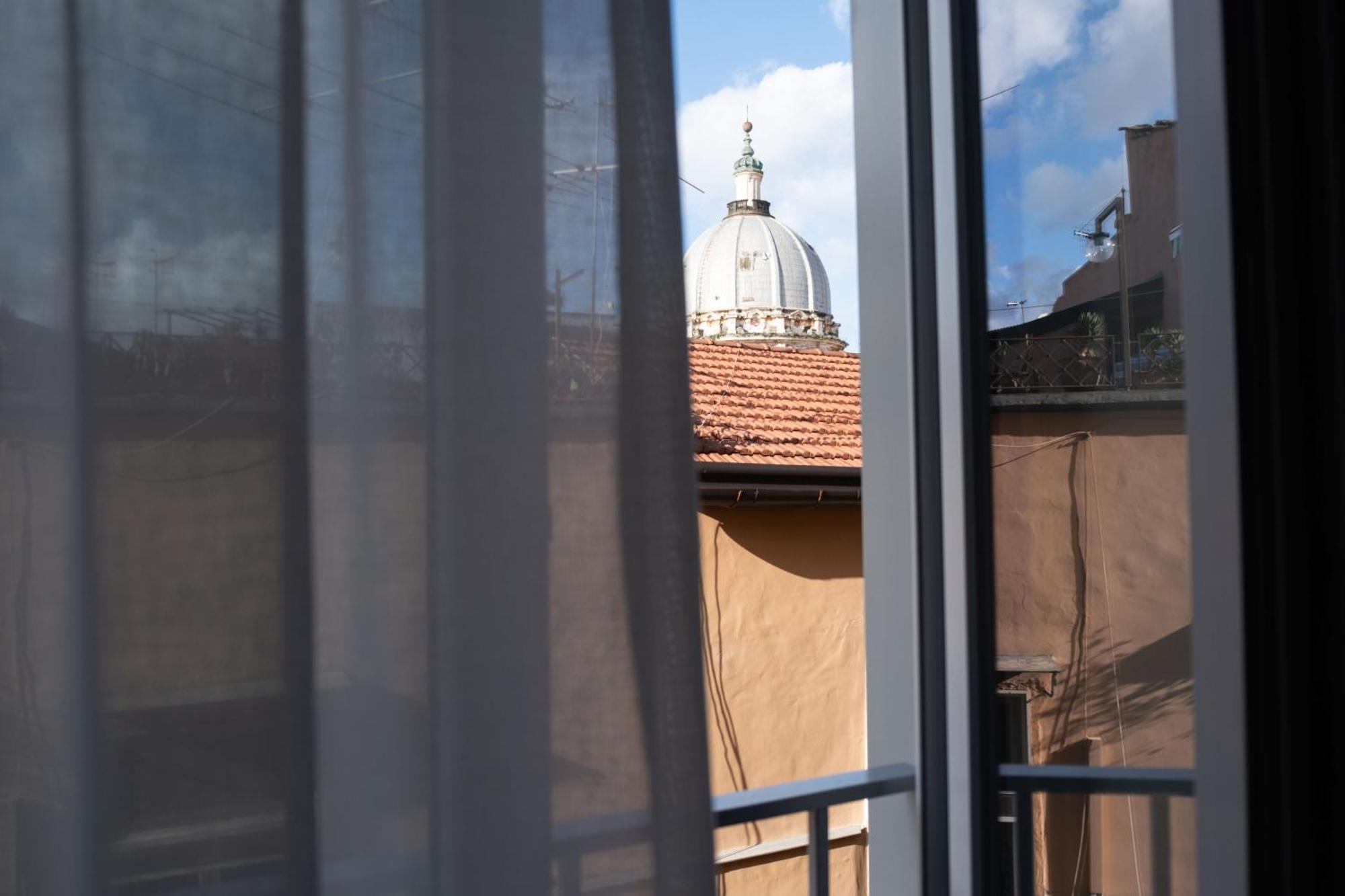 Napoli Oltre Rooms Bagian luar foto