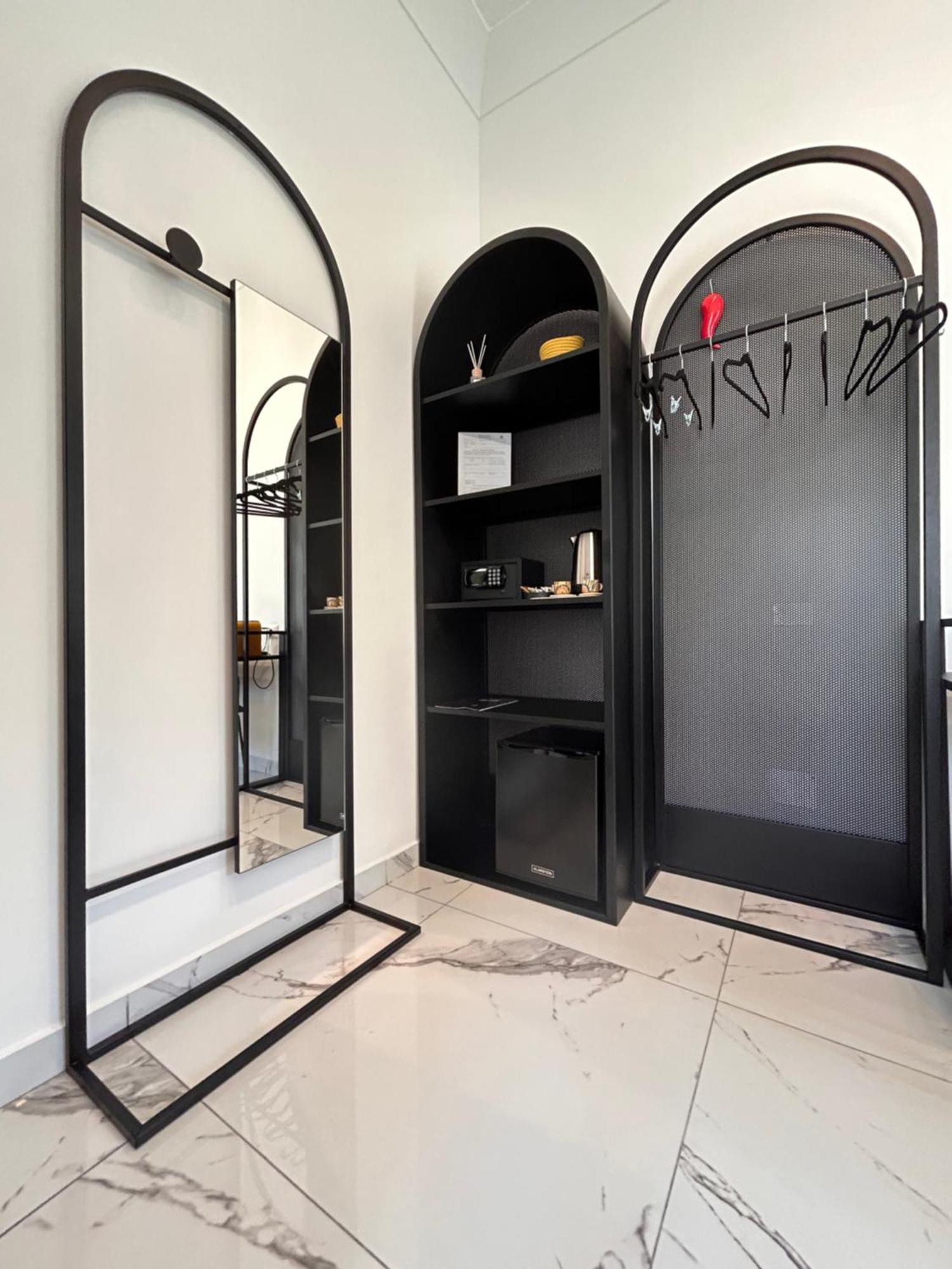 Napoli Oltre Rooms Bagian luar foto